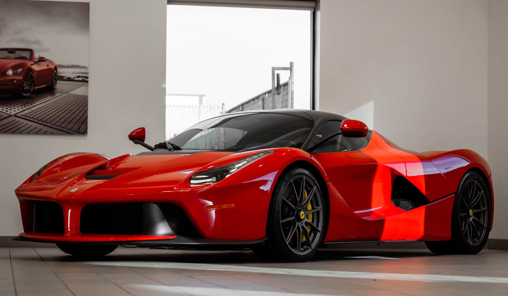 Top Ferrari Models To Rent In Dubai